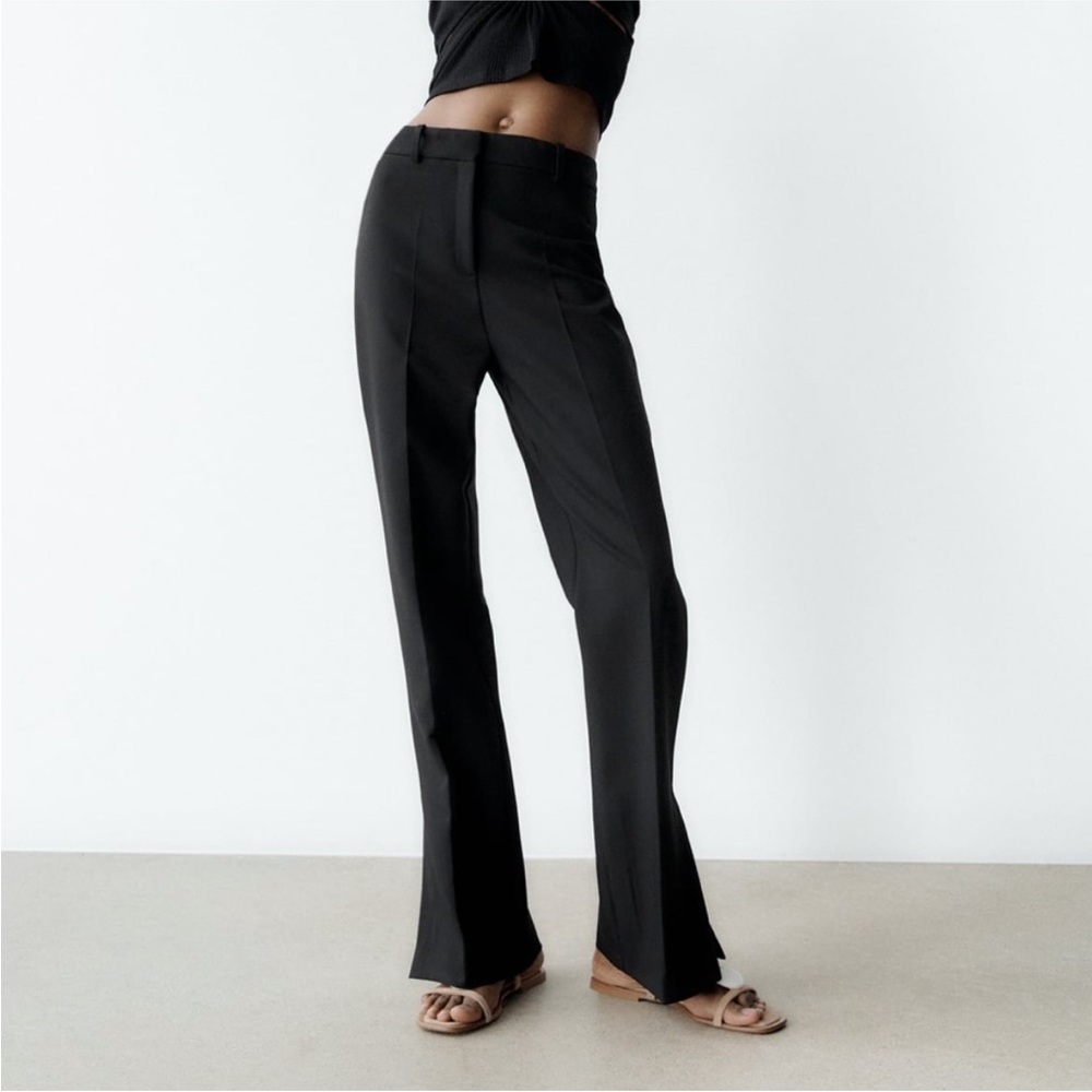 Zara Size M Black Pleated Flare Dress Pants Side Slits at Ankles Workwear